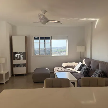 Apartment Four Horizons